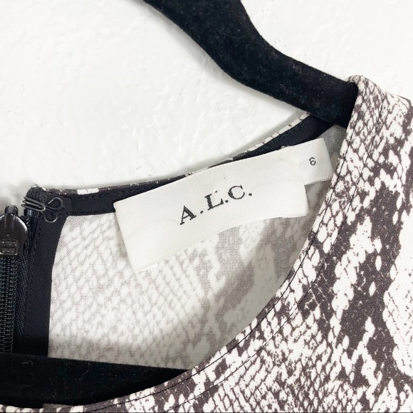 A.L.C. Brinley Snake Printed Short Sleeve Puff Mini Dress Casual Cocktail Party - Picture 6 of 7